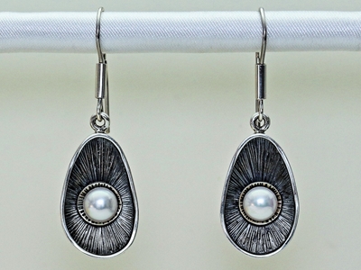 Zdjęcie Kolczyki srebrne z perłami naturalnymi