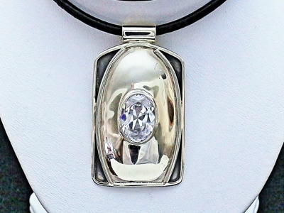 Zdjęcie zawieszka srebrna z cyrkonią