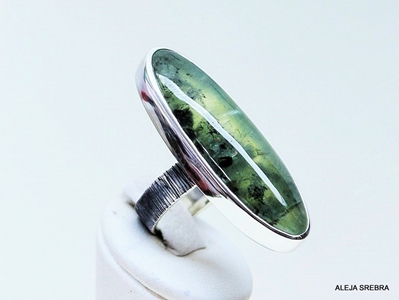 Zdjęcie Zielona strzała - super pierścień z prehnitem