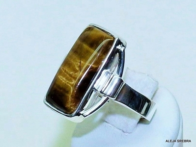 Zdjęcie Pluszak - śliczny pierścionek z tygrysim okiem