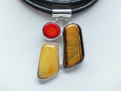 Zdjęcie Bałamutnik jesienny-naszyjnik robiony ręcznie